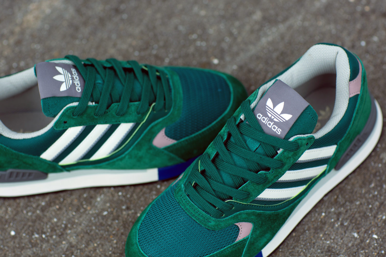 Moral lineup married adidas Quesence 'Collegiate Green'